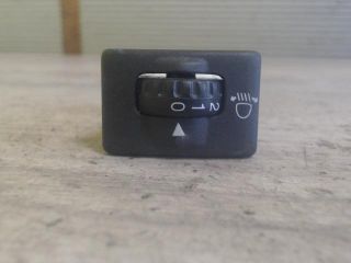 bontott SUZUKI ALTO Fényszórómagasság Állító Kapcsoló