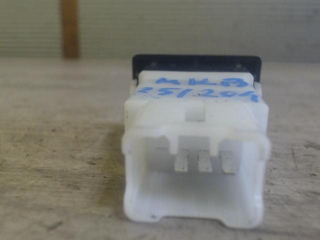 bontott SUZUKI ALTO Fényszórómagasság Állító Kapcsoló