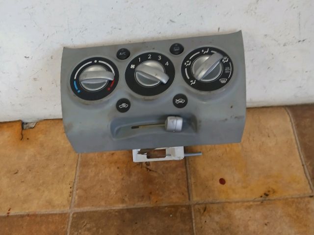 bontott SUZUKI ALTO Fűtéskapcsoló (manuális klímás)