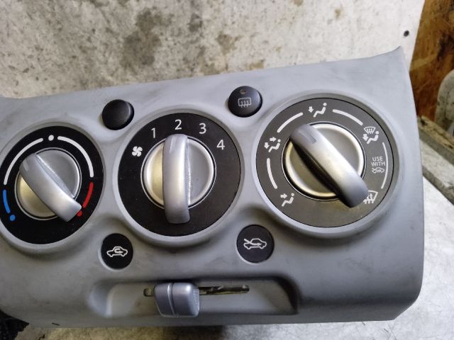 bontott SUZUKI ALTO Fűtéskapcsoló (manuális klímás)
