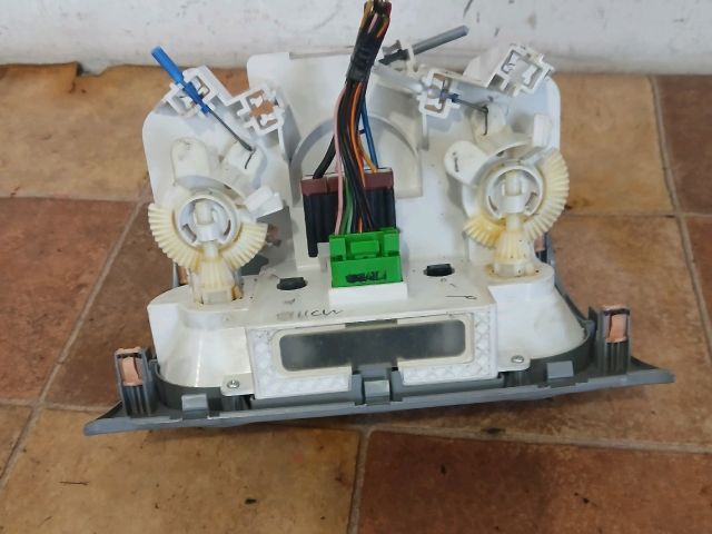 bontott SUZUKI ALTO Fűtéskapcsoló (manuális klímás)