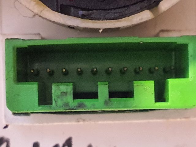 bontott SUZUKI ALTO Fűtéskapcsoló (Nem klímás)