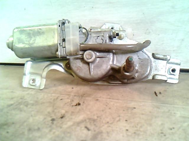 bontott SUZUKI ALTO Hátsó Ablaktörlő Motor