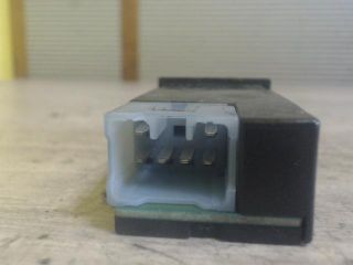 bontott SUZUKI ALTO Hátsó Ködzárófény Kapcsoló