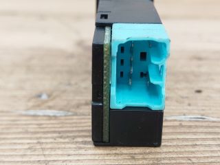 bontott SUZUKI ALTO Hátsó Ködzárófény Kapcsoló