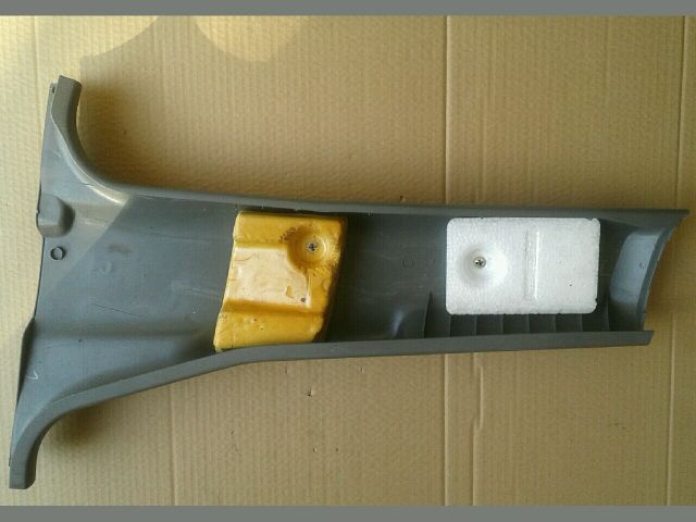 bontott SUZUKI ALTO Jobb B Oszlop Burkolat