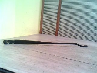 bontott SUZUKI ALTO Jobb első Ablaktörlő Kar