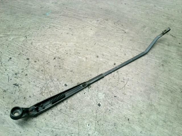 bontott SUZUKI ALTO Jobb első Ablaktörlő Kar