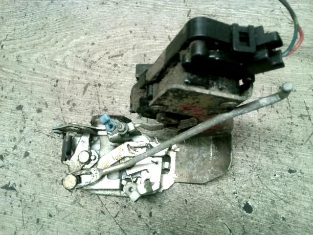 bontott SUZUKI ALTO Jobb első Ajtózár