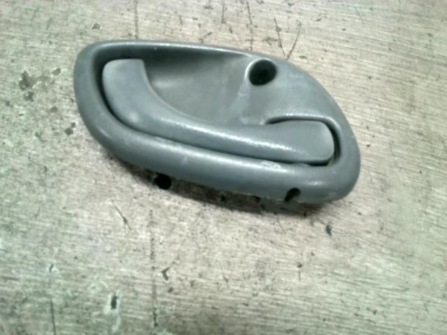 bontott SUZUKI ALTO Jobb első Belső Kilincs