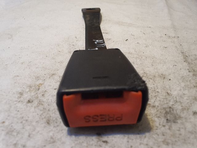 bontott SUZUKI ALTO Jobb első Biztonsági Öv Csat