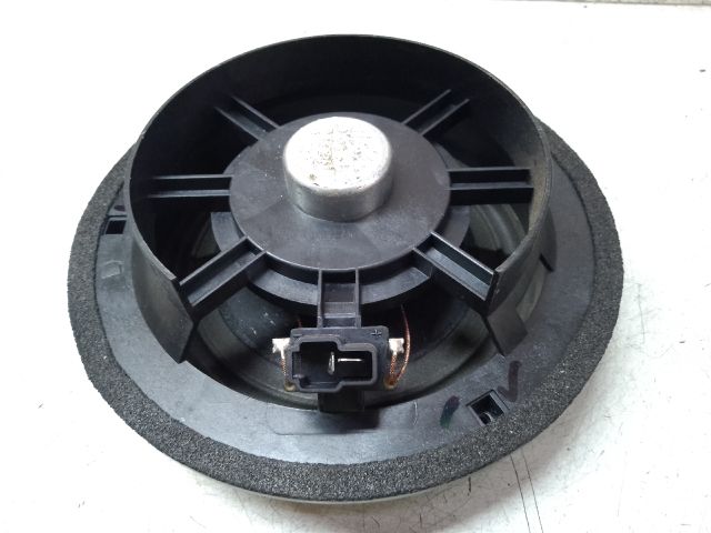 bontott SUZUKI ALTO Jobb első Hangszóró