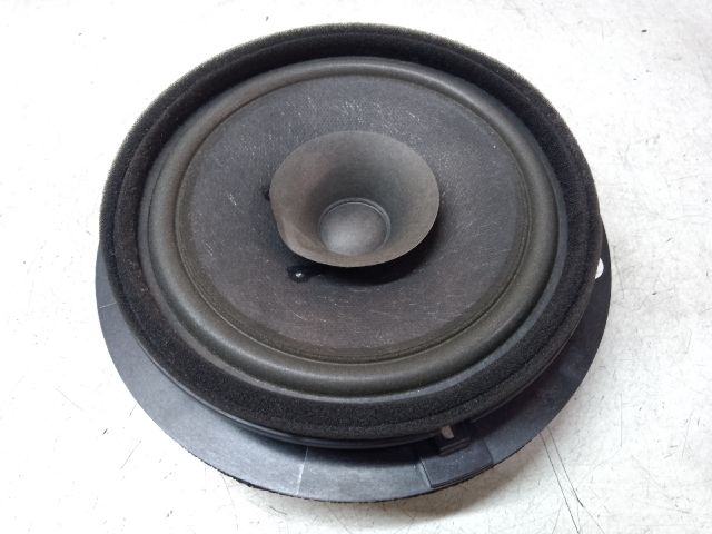 bontott SUZUKI ALTO Jobb első Hangszóró