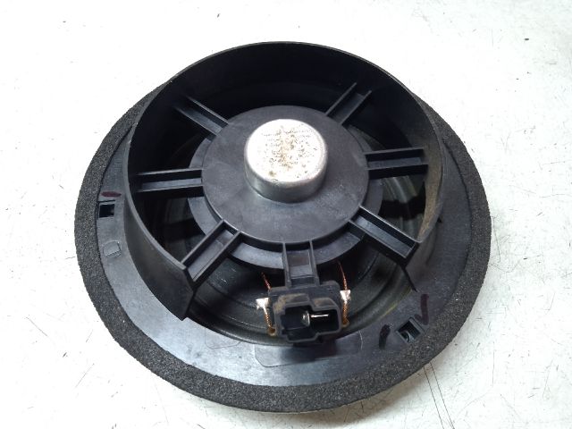 bontott SUZUKI ALTO Jobb első Hangszóró