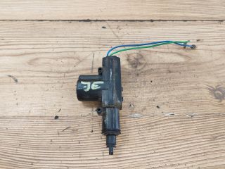 bontott SUZUKI ALTO Jobb első Központizár Motor