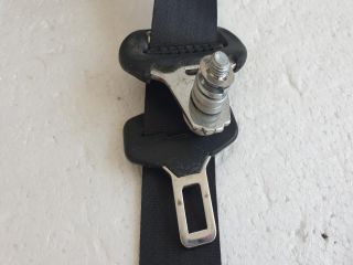 bontott SUZUKI ALTO Jobb első Övfeszítő