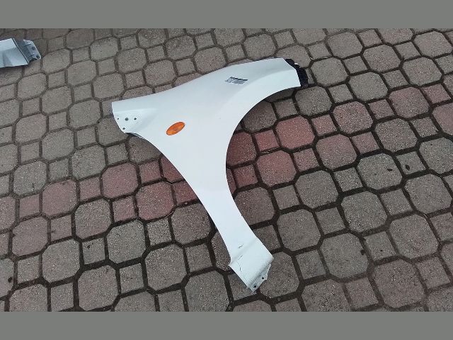 bontott SUZUKI ALTO Jobb első Sárvédő