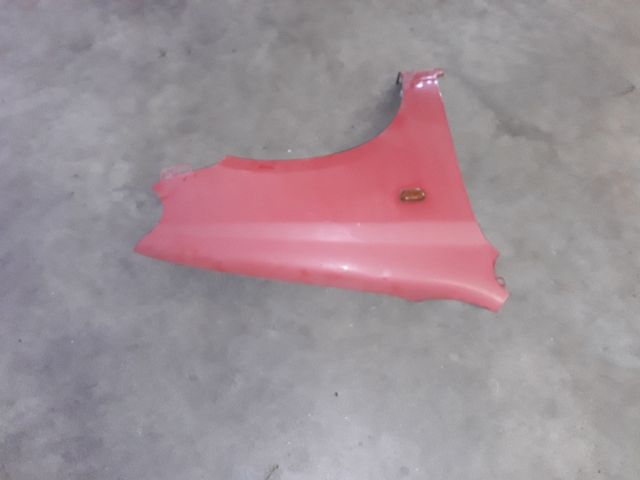 bontott SUZUKI ALTO Jobb első Sárvédő