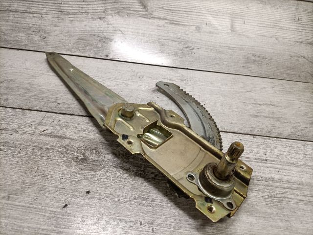 bontott SUZUKI ALTO Jobb hátsó Ablakemelő Szerkezet (Mechanikus)