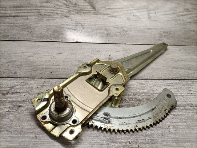 bontott SUZUKI ALTO Jobb hátsó Ablakemelő Szerkezet (Mechanikus)