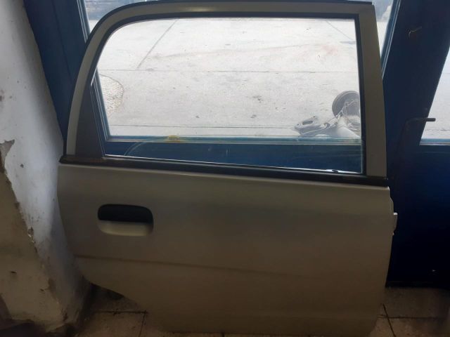 bontott SUZUKI ALTO Jobb hátsó Ajtó (Üres lemez)