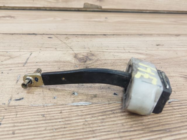 bontott SUZUKI ALTO Jobb hátsó Ajtóhatároló