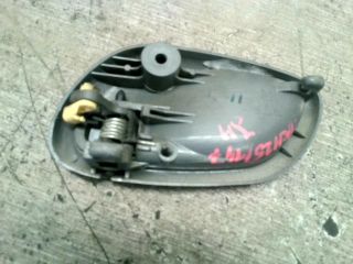 bontott SUZUKI ALTO Jobb hátsó Belső Kilincs