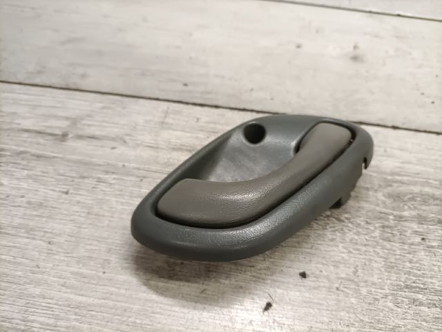 bontott SUZUKI ALTO Jobb hátsó Belső Kilincs