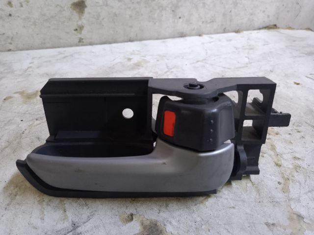 bontott SUZUKI ALTO Jobb hátsó Belső Kilincs