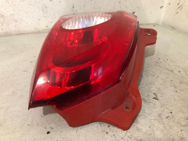 bontott SUZUKI ALTO Jobb Hátsó Lámpa