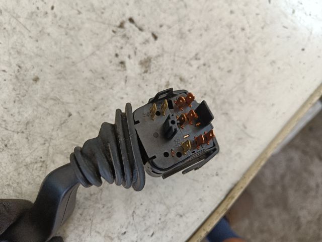 bontott SUZUKI ALTO Jobb Kormánykapcsoló Ablaktörlő