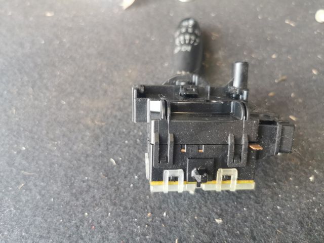 bontott SUZUKI ALTO Jobb Kormánykapcsoló Ablaktörlő