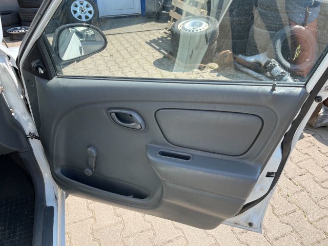 bontott SUZUKI ALTO Jobb Napellenző