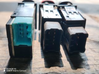 bontott SUZUKI ALTO Kapcsoló (Magában)