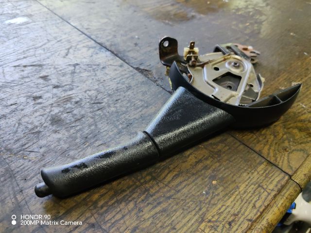 bontott SUZUKI ALTO Kézifék Kar