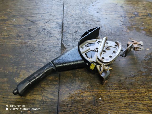 bontott SUZUKI ALTO Kézifék Kar