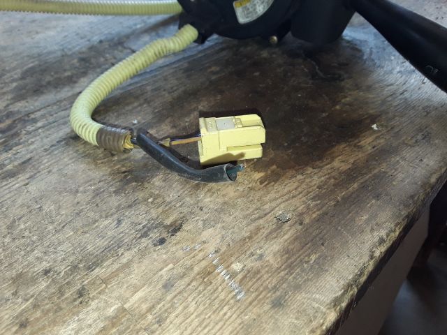 bontott SUZUKI ALTO Komplett Kormánykapcsoló (Bajuszkapcsoló)