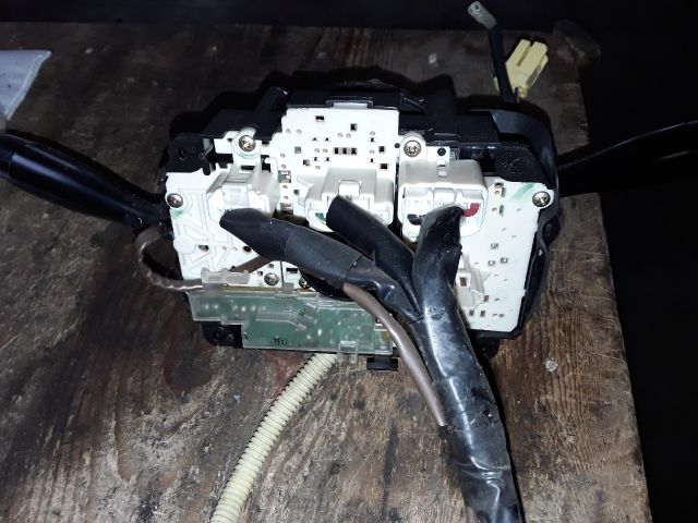 bontott SUZUKI ALTO Komplett Kormánykapcsoló (Bajuszkapcsoló)