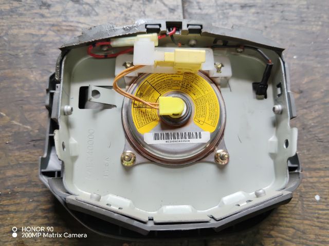 bontott SUZUKI ALTO Kormánylégzsák