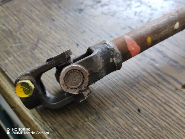 bontott SUZUKI ALTO Kormányoszlop