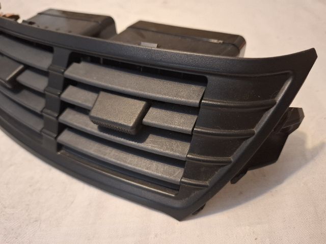 bontott SUZUKI ALTO Középső Szellőző