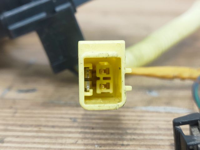 bontott SUZUKI ALTO Légzsák Átvezető Szalagkábel