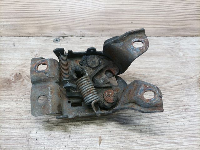 bontott SUZUKI ALTO Motorháztető Zárszerkezet