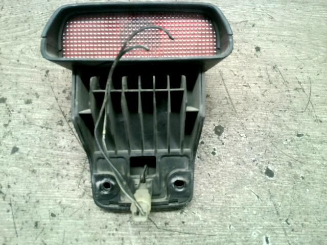 bontott SUZUKI ALTO Pótféklámpa