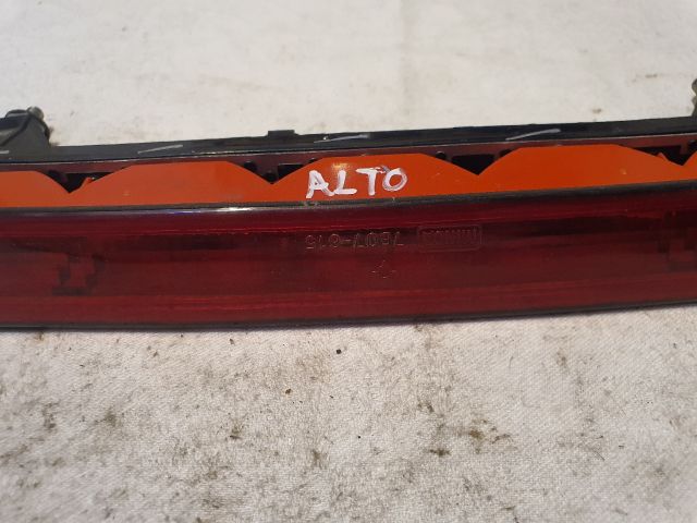 bontott SUZUKI ALTO Pótféklámpa