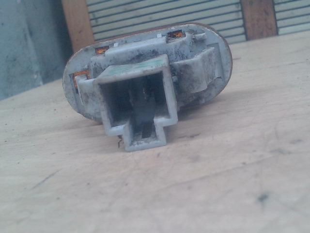 bontott SUZUKI ALTO Sárvédő Irányjelző (Pozíciófüggetlen)