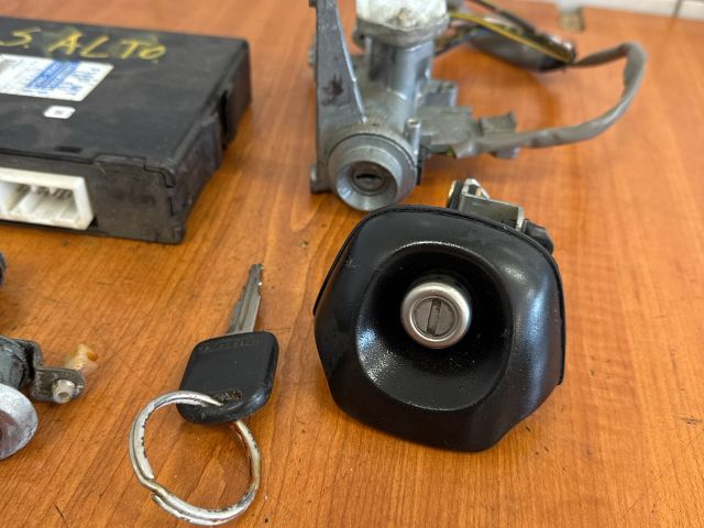 bontott SUZUKI ALTO Zárbetét Szett