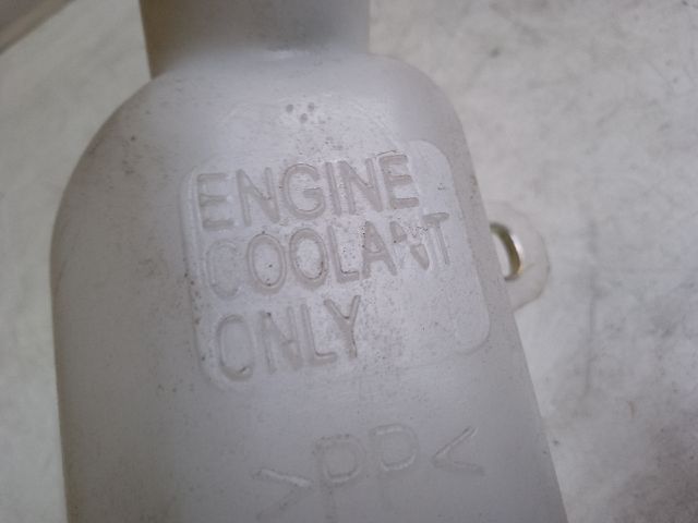 bontott SUZUKI BALENO Kiegyenlítő Tartály