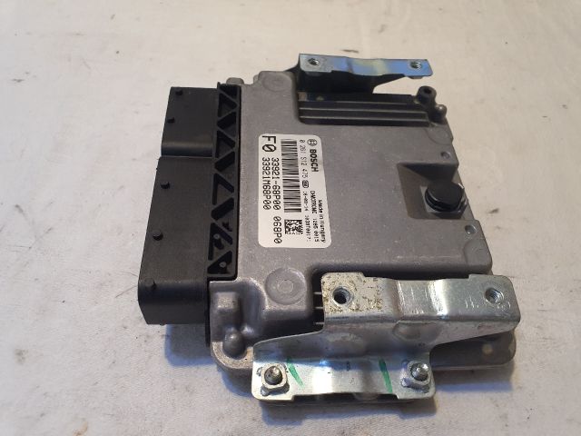 bontott SUZUKI BALENO Motorvezérlő