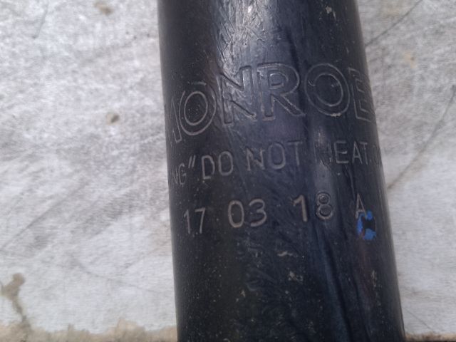 bontott SUZUKI BALENO Bal hátsó Lengéscsillapító